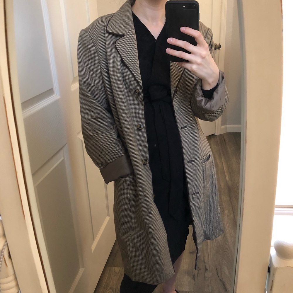 Sag Harbor Houndstooth Overcoat Jacket